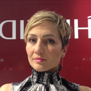 4- ...et voila'! Il mio nuovo look fresco e giovanile e' pronto!